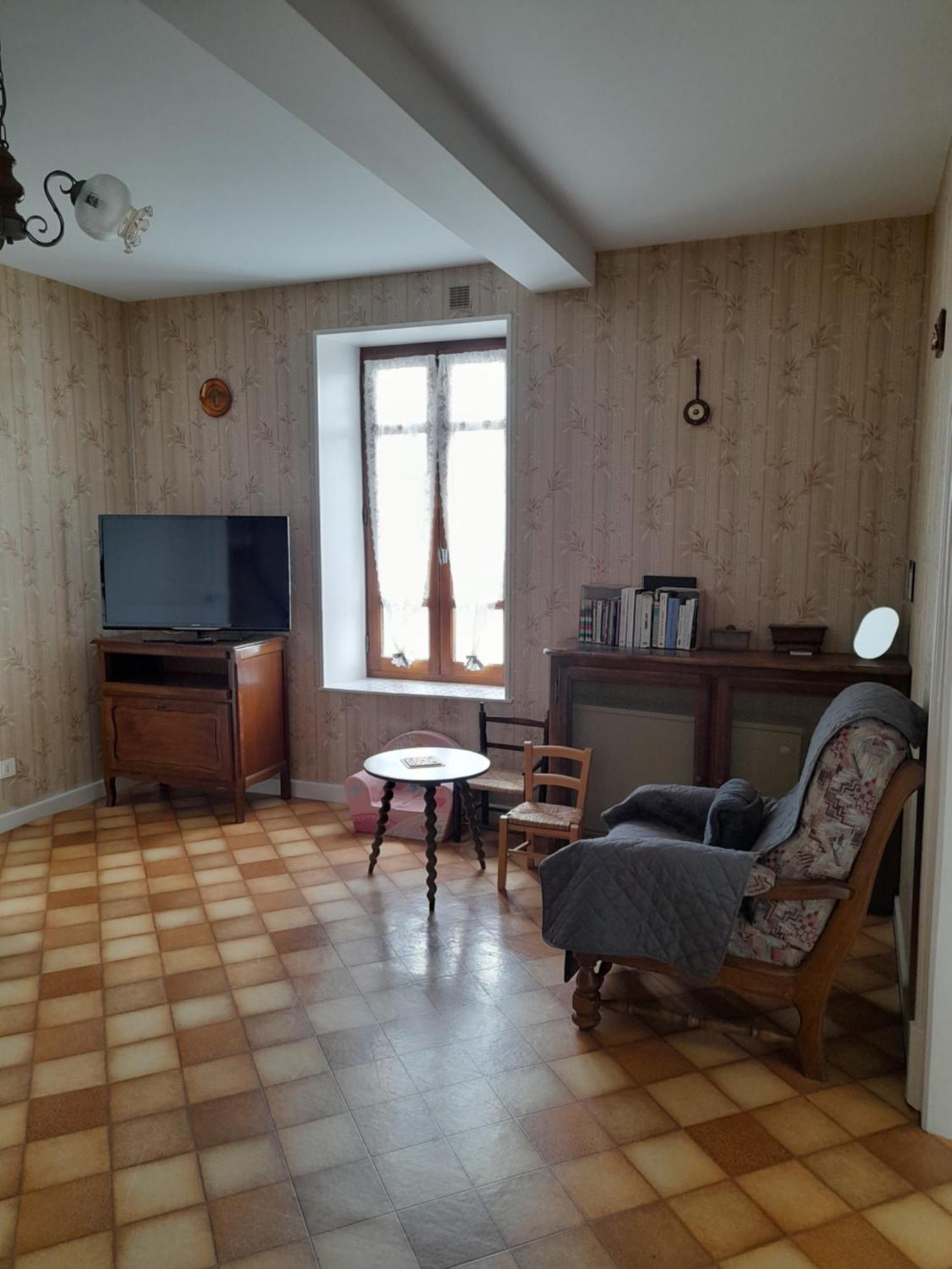 Maison Proche Le Pal 4Kms Thiel-sur-Acolin ภายนอก รูปภาพ